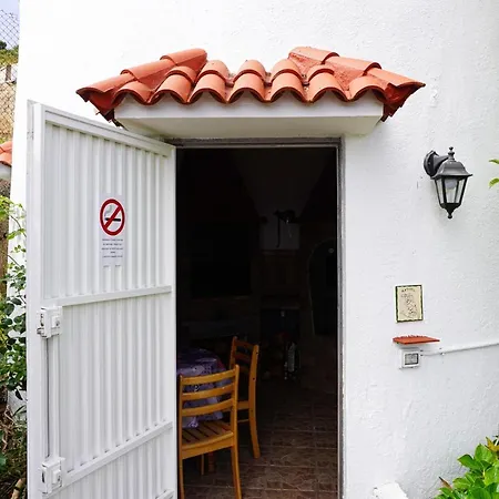 Eco House In Unique Environment Hébergement de vacances *